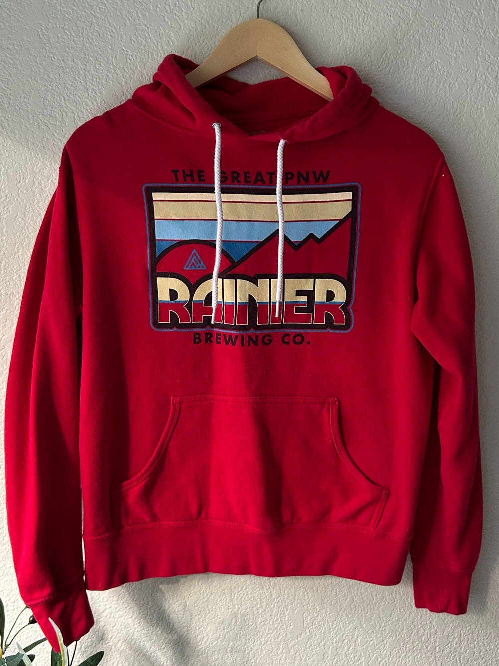 Rainier Brewing Co Hoodie‎